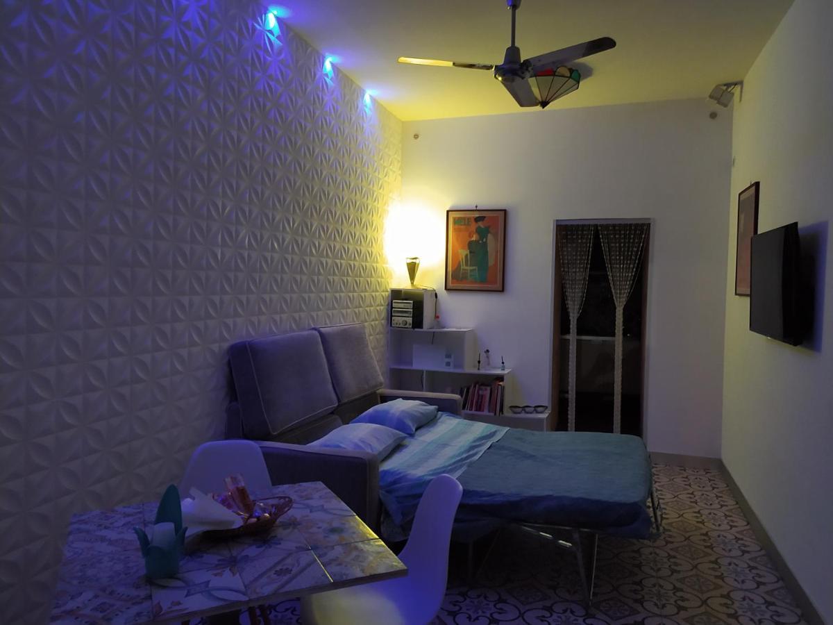 Casa Vacanze Maison Zio Bruno A' Scalinatella Napoli Eksteriør billede